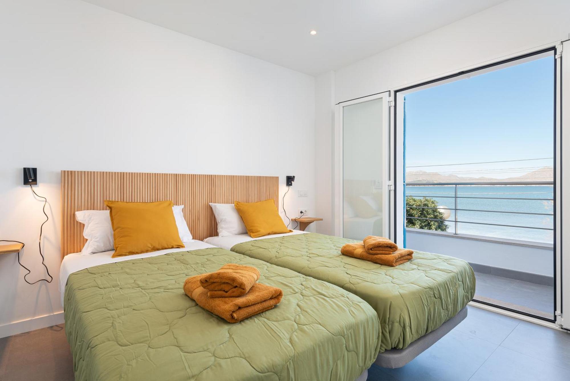 S'embat Sea Views Ferienhaus *